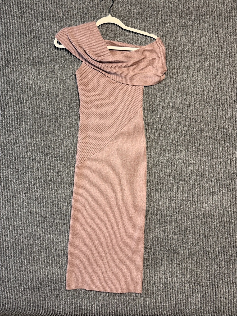 Express Ribbed One-Shoulder Midi Dress - Mauve Pink